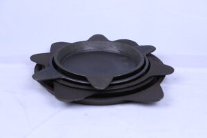 Cast iron adai kal