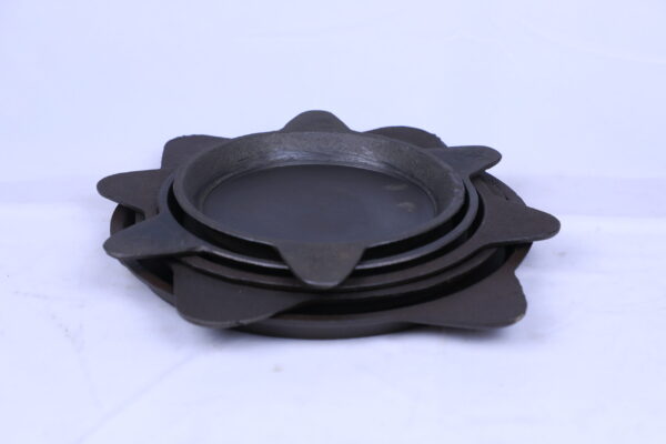 Cast iron adai kal